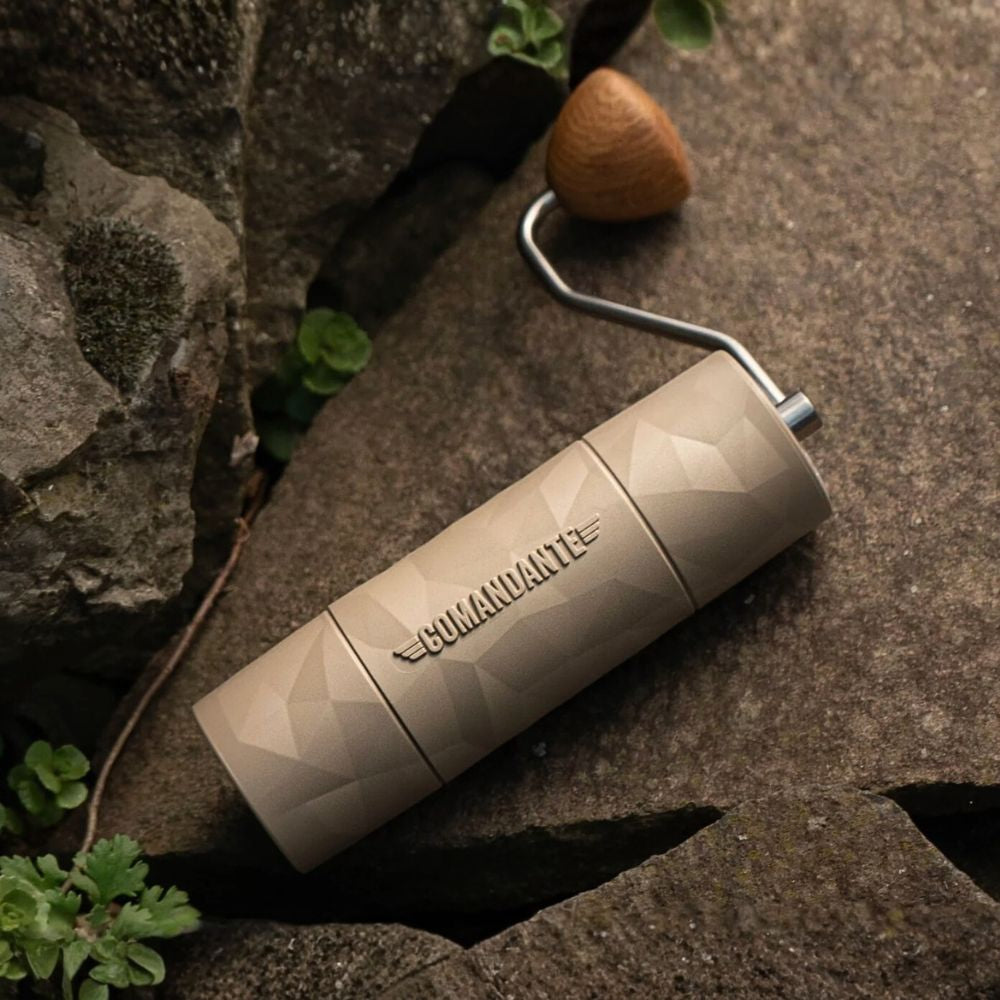 COMANDANTE / X25 Trailmaster